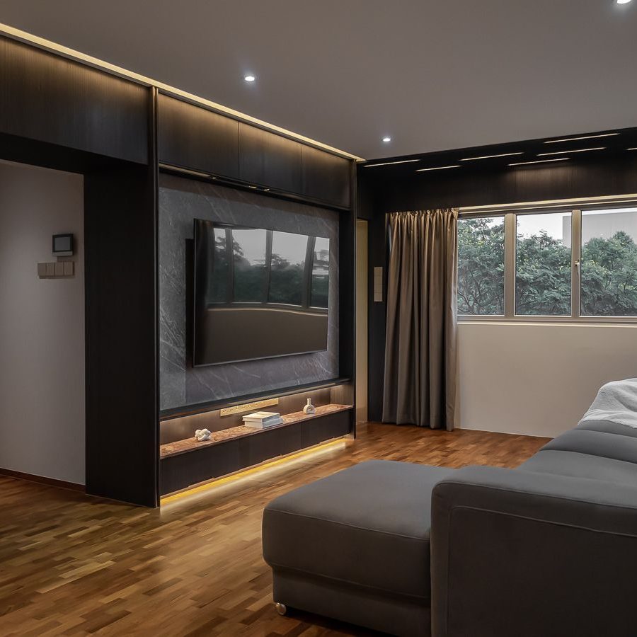 808 Woodlands